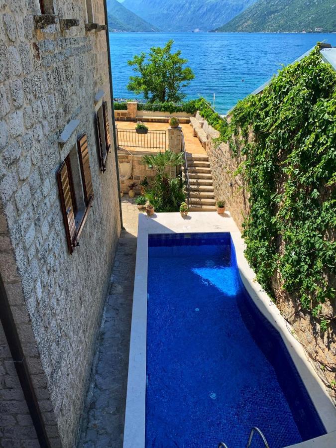 Villa Luxury Stone On The Sea With Private Pool And View โกตอร์ ภายนอก รูปภาพ